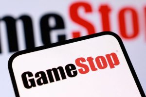 Gamestop Considers Withdrawing Ebay Bid
