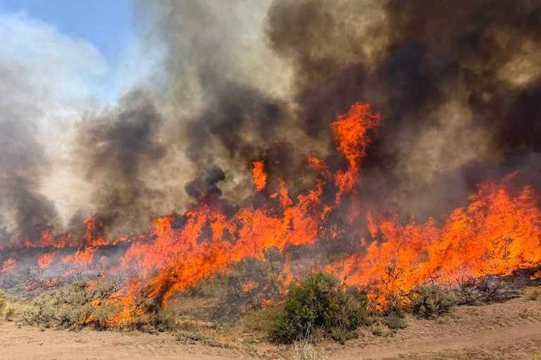 Helicopter Crash Kills Pilots Fighting Utah Wildfire