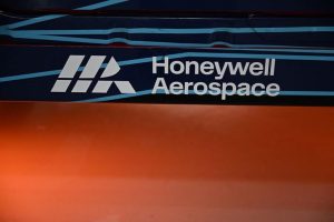 Honeywell Aerospace Cuts Sales Forecast