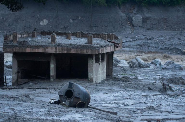 Humanitarian Groups Mobilize To Aid Flood Victims On Nepal China Border