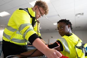 Indianapolis Ems Pays 19 Hr To Train New Emts Boosting Local Emergency Services