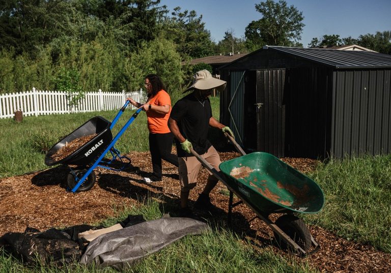 Indianapolis Neighborhood Grants Available
