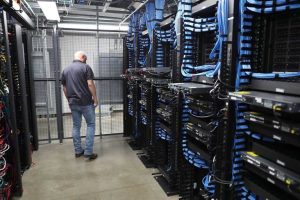 Iowa Cities Urged To Adopt Data Center Rules