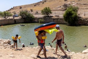 Israeli Settlers Seize Palestinian Water Sources