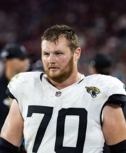 Jaguars Left Tackle Cole Van Lanen Cleared To Return After Pup List