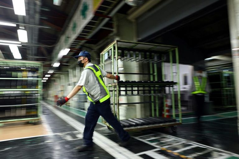 Japan Manufacturing Expands In August As New Orders Hit Strongest Level Since 20