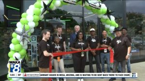 Journeys Store Opens At Shoppes At Eastchase