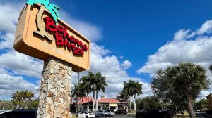 Kennesaw S Last Bahama Breeze To Close Making Way For New Cheddar S Scratch Kitc