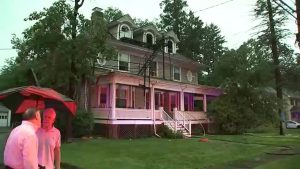 Lightning Strike Ignites Attic Fire In Summit Multi Unit Home Residents Evacuate