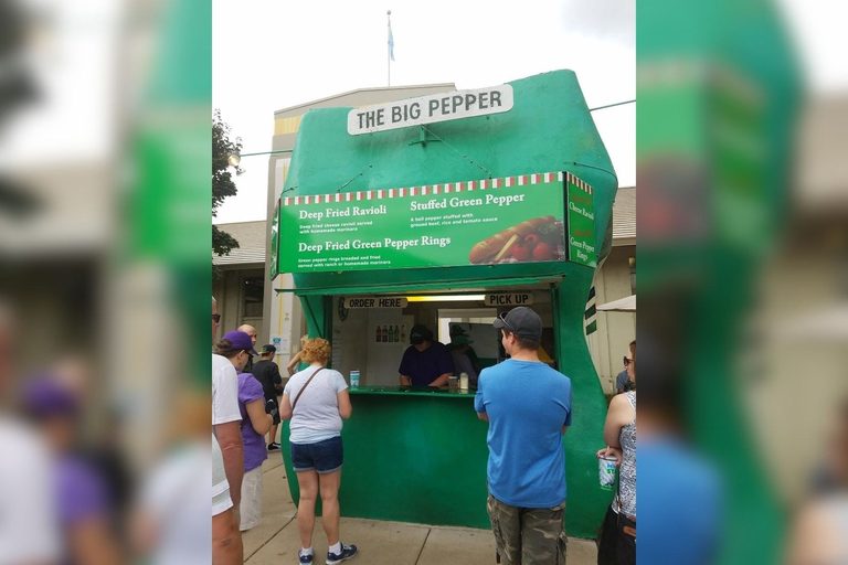 Long Time Minnesota State Fair Vendor The Big Pepper Shuts Down After 46 Years