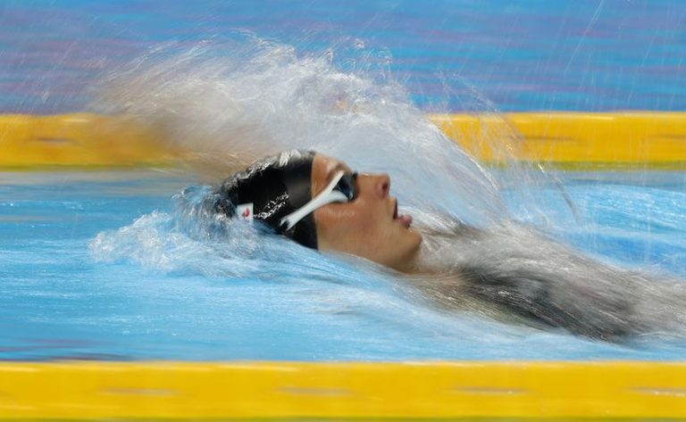 Mcintosh Wins 400 Im