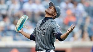Mets Jefry Yan Celebrates Too Soon