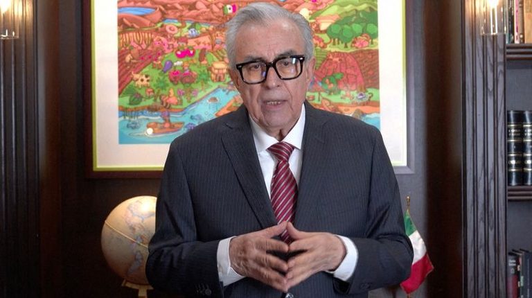 Mexico President Says Sinaloa Governor S Brief Return To Office Was Inappropriat