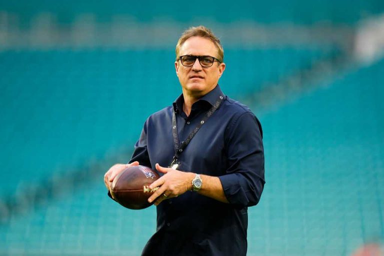 Miami Dolphins President Steps Down