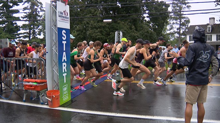 Middletown Runner Loses 200 Lb Inspires Others At Old Wethersfield 5K