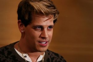 Milo Yiannopoulos Deported From U S After Visa Overstay Ice Says