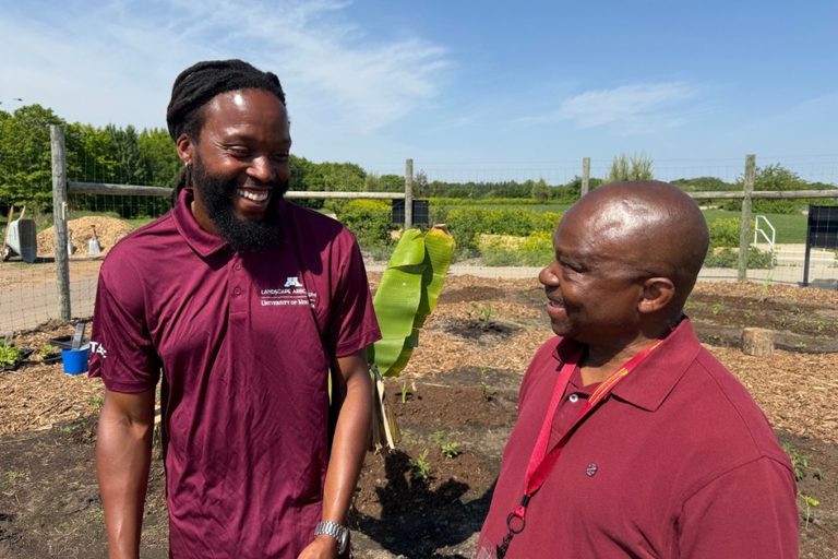 Minnesota Arboretum Showcases Diverse Gardens