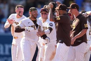 Mlb Approves Sale Of San Diego Padres To Jos Feliciano And Kwanza Jones