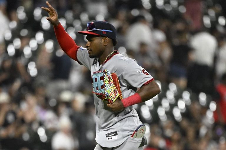 Mlb Roundup D Backs Yankees Win Thrillers
