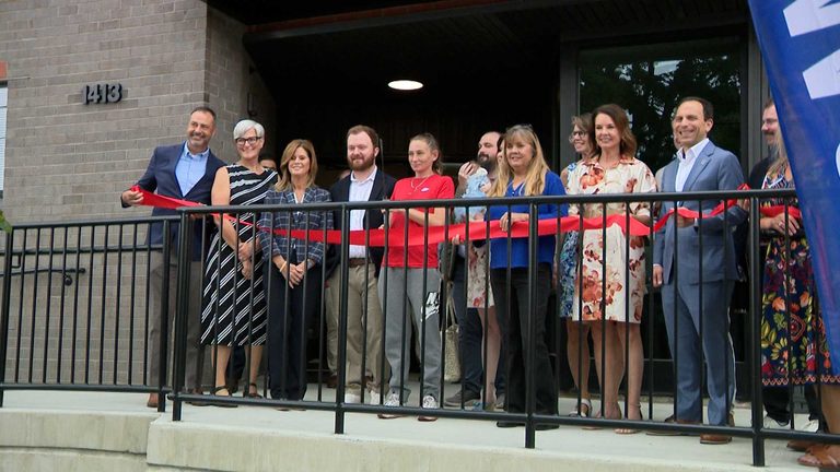 Monarch Station Affordable Housing Opens In Louisville S Merriwether Neighborhoo