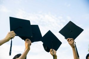 More College Graduates In Cincinnati Choosing To Stay Home After Graduation