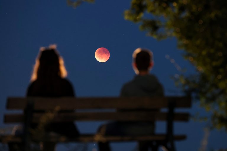 Near Total Lunar Eclipse Set To Light Up South Florida Skies Aug 27 28