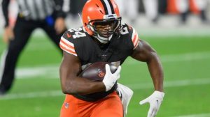 Nick Chubb Announces Retirement At Age 30 After Injuries Cut Short Nfl Career