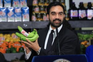 Nyc Minority Grocery Owners Sue Mayor Mamdani Over City Run Store Plan
