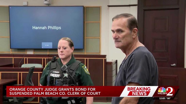 Orange County Judge Sets 160 000 Bond For Suspended Palm Beach Clerk Michael Car