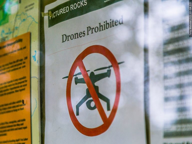 Oregon Warns Drone Pilots No Fly Zones Over Active Wildfires Fines Up To 75 000