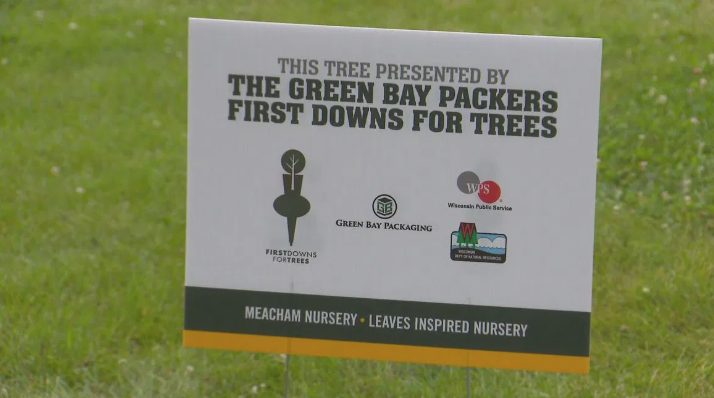 Packers First Downs For Trees Program Adds 394 New Trees Across Brown County