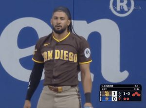 Padres Fernando Tatis Jr Makes Game Saving Catch After Grand Slam In San Diego W