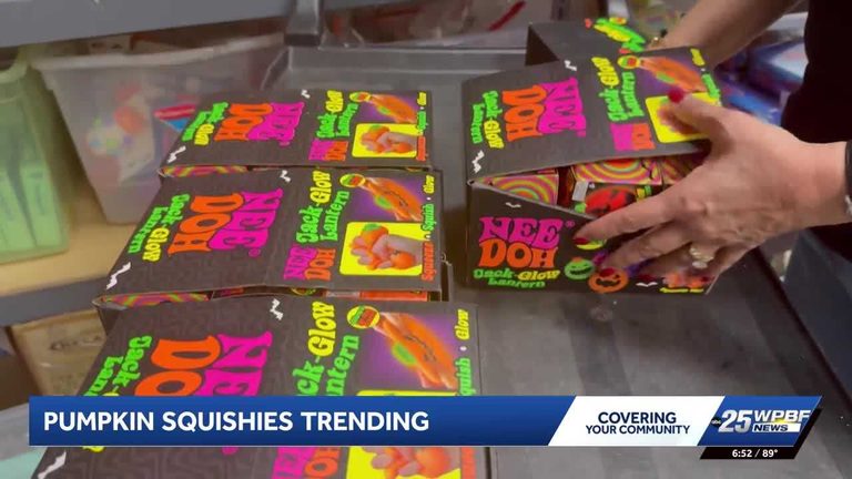 Palm Beach Gardens Sees Long Lines For Pumpkin Squishies