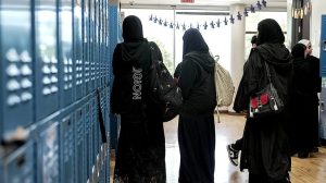 Palo Alto School District Sued Over Mosque Field Trip That Gave Students Islamic