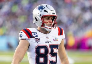 Patriots Sign Te Hunter Henry