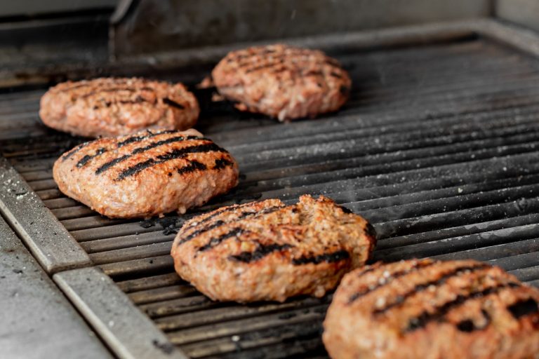 Tom's Burgers & Grill — Richardson