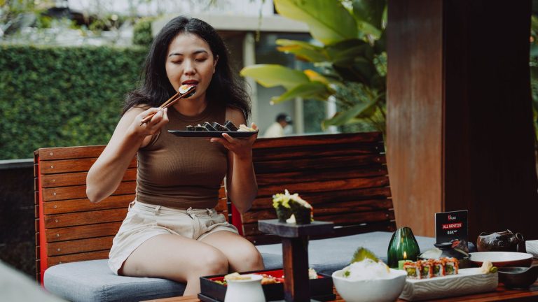 Hoshi Sushi Lounge — Plano