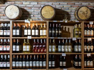 Uncork'd Wine Bar — Charleston