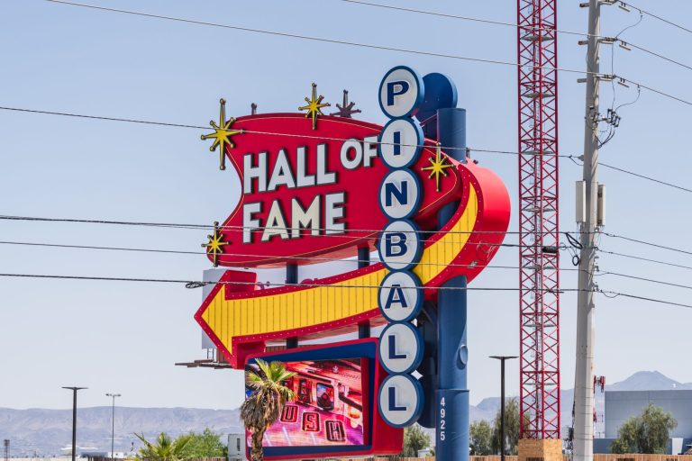Silverball Pinball Museum & Arcade – Warren — Warren