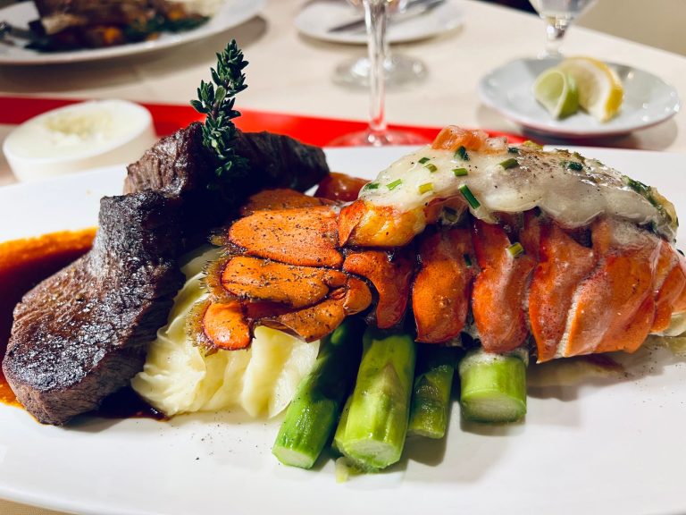 Manning's Steaks & Seafood — Tacoma