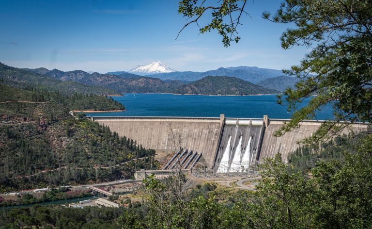 Skunk Point Cove — Lake Shasta — Redding