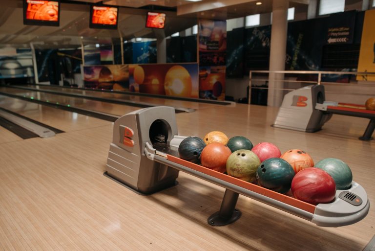 Spare Time Lounge & Lanes – DeSoto — Desoto