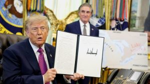 President Trump Signs Order To Rename Lake Ontario As Lake America