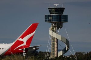 Qantas Ground Staff Vote Overwhelmingly For Strike Over Low Pay