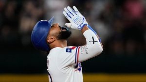 Rangers Rally Past Angels 5 3 In Arlington As Quantrill Pitches Six Scoreless In