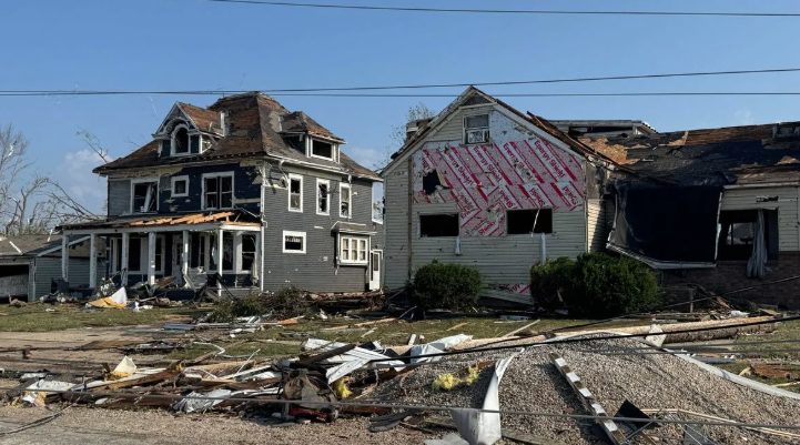 Red Cross Offers Long Term Recovery Aid To Fox Cities Tornado Victims