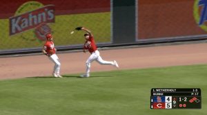 Reds Lose 10 9 To Cardinals After Critical Outfield Error In Dramatic Ninth Inni