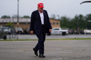 Republican House Hopefuls Tweak Trump Ties As Midterms Near