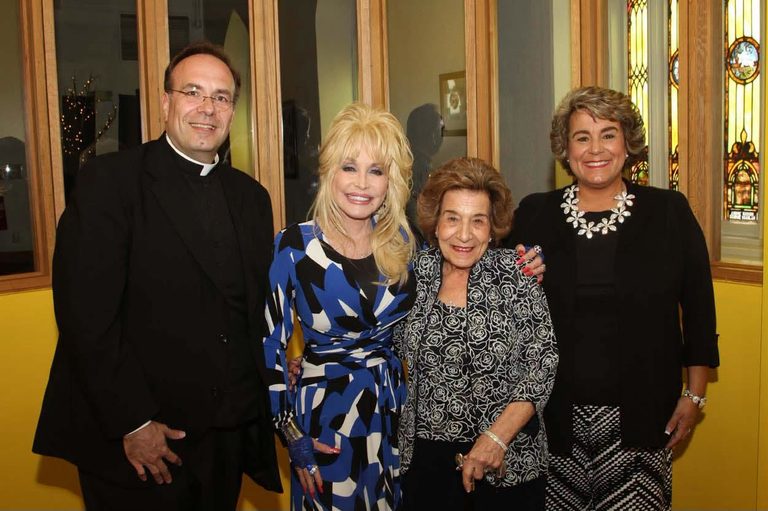 Richmond Priest Plans Rare Maker S Mark Fundraiser For Dolly Parton And Cancer A