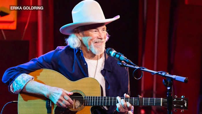Robert Earl Keen Returns To Floore S Country Store